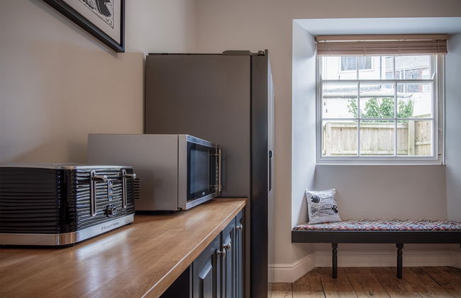 Gwynne House - 6 Bedroom - Tenby Harbour - Foto 71