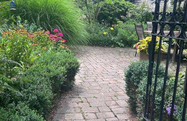 Bristol, RI The Ship of Dreams-Historical District - Foto 34