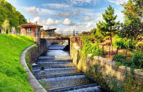 The Coral Suite - 2 Bedroom Apartment with 5G Wi-Fi in Lakeside, Cardiff minutes from Roath Park Lake - Foto 6