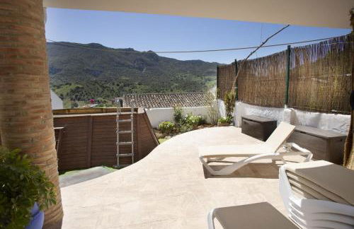 LA POSADA DE LA MUELA - Photo 30