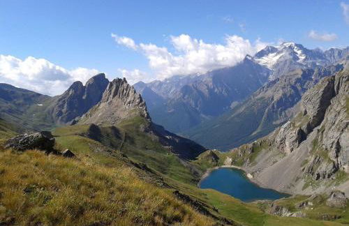 Agréable appartement au calme avec vue montagne, commune de Le Monêtier les Bains - Le Freyssinet - Photo 46