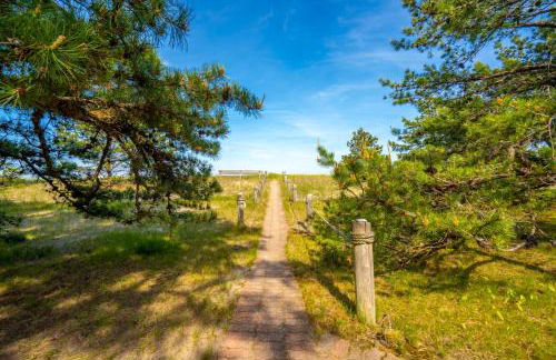 Beachside Oceanside Walk onto the beach - Photo 28