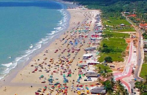 Apto Amplo e aconchegante px a praia! - Foto 30