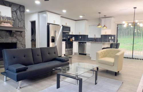 Cozy Contemporary Bungalow - Foto 1