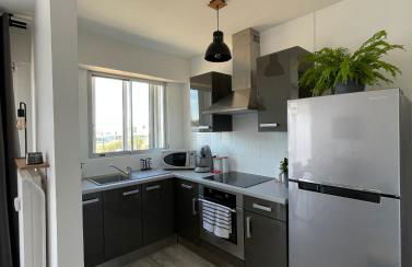 Superbe appartement en rez-de-jardin avec vue mer - Foto 10