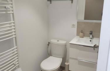 Charmant studio vue mer / parking / plage à 200m - Foto 12