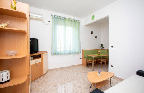 Apartman Lidija Koromačno - Foto 7