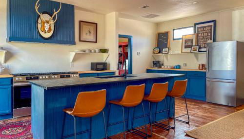 Southwest Escape in Fort Davis Walk to Dining! - Foto 2