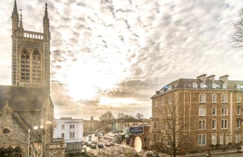 Modern Spitfire with FREE PARKING by Prescott Apartments - Foto 29