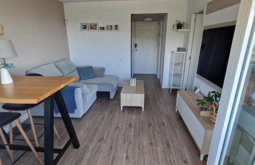 Apartamento con vistas al mar y montaña - Piscina - Foto 4