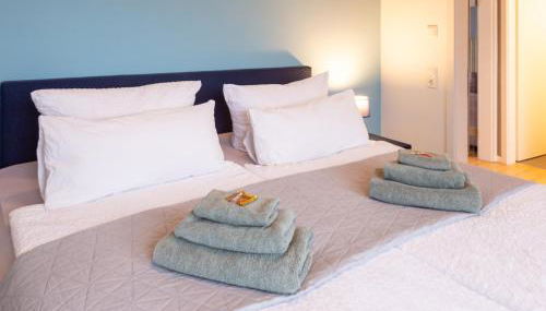 MiCasa OL - Modernes Penthouse - Stellplatz - Küche - WLAN - Dachterrasse - Photo 3