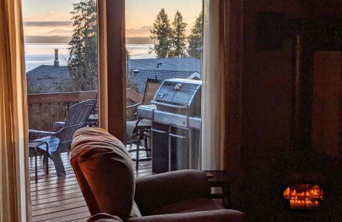 Unique Camano Cabin with Mountain and Water Views - Foto 6