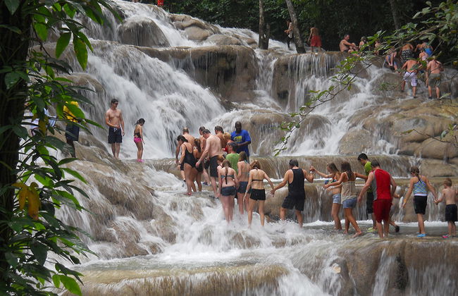 Entdecken Sie Ocho Rios, Dunn's River Falls und 9 Miles – Ganztägige Tour - Foto 3