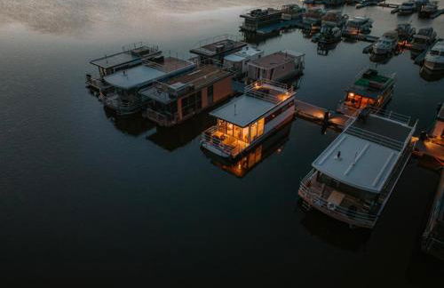 Havel River Houseboat - Foto 18