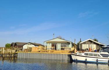 Ferry Lodge Norfolk Broads - Foto 1