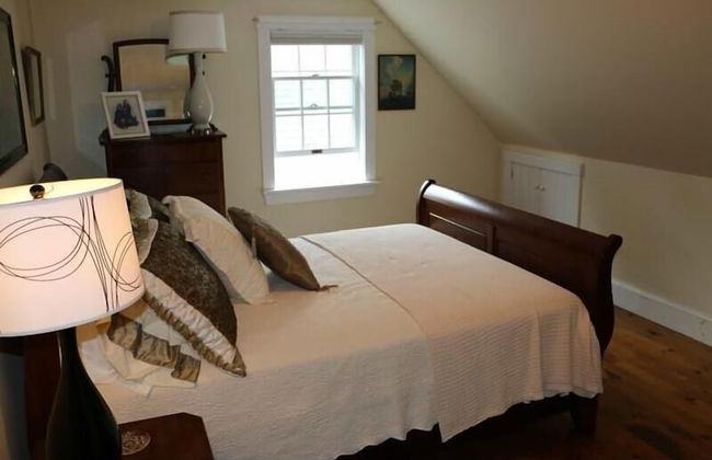 Cadillac Views - Photo 11