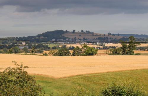 Courtyard Cottage - Photo 29
