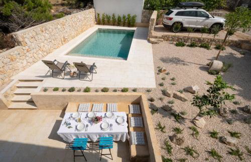 BRAND NEW Stone house MARCELA, 3 double bedrooms, pool - Foto 44