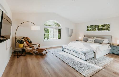 Spacious Cozy and Renovated Mountain Retreat - Foto 25