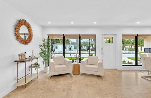 Tropical Oasis With heated pool 10 mins airport & 5 mins Beach - Foto 18