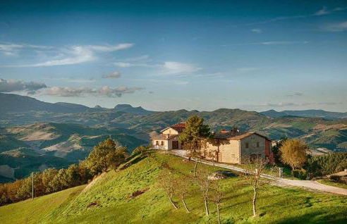 Pet Friendly Apartment In Sant'angelo In Vado - Foto 8