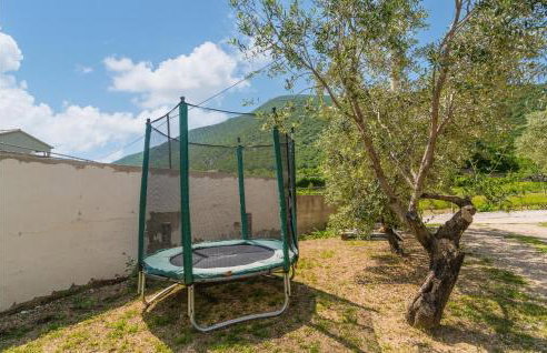 4 Bedroom Stunning Home In Kucice - Photo 21