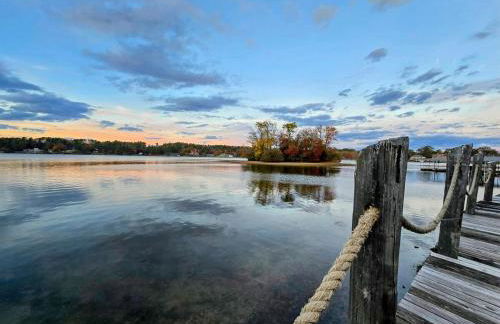 Serene Lakefront Retreat - Foto 7