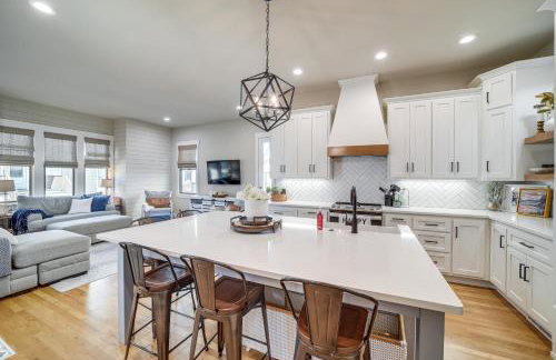 Cozy Carlton Landing Home - Pools and Lake Access - Foto 6