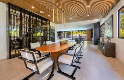 Luxury 6BR Beverly Hills Villa with Pool and Views - Photo 11