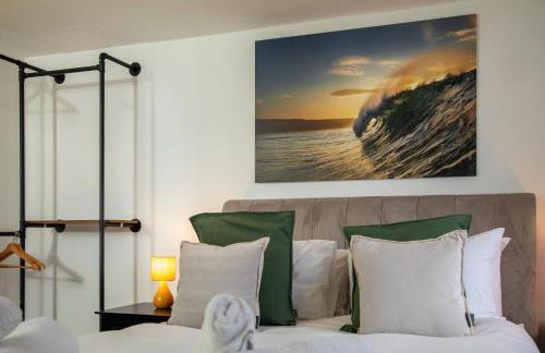 Luxe Detached 3 Bed Luxe House on Exclusive Private Estate Close to Coast Free Hot Tub Sleeps 6 Private Parking for 2 Cars - Photo 49