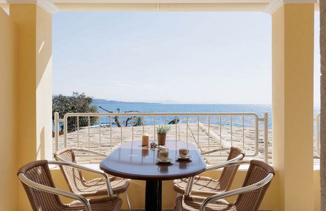 Salt and Sun Apartments by Konnect, Kaminaki Beach - Foto 1