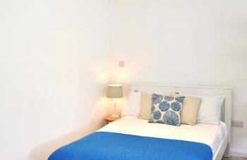Open Plan Dog Friendly Annexe Sleeping 2 I Near Local Beaches & Chichester with FREE Parking - Foto 56