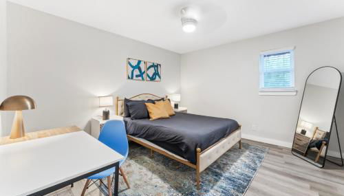 Prime West Downtown Studio and 1BR Suites w Free Parking, Washer, and Dryer - Foto 3