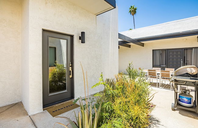 Luna by Avantstay Industrial Artist's Loft in Old Town w/ Billiards - Foto 25