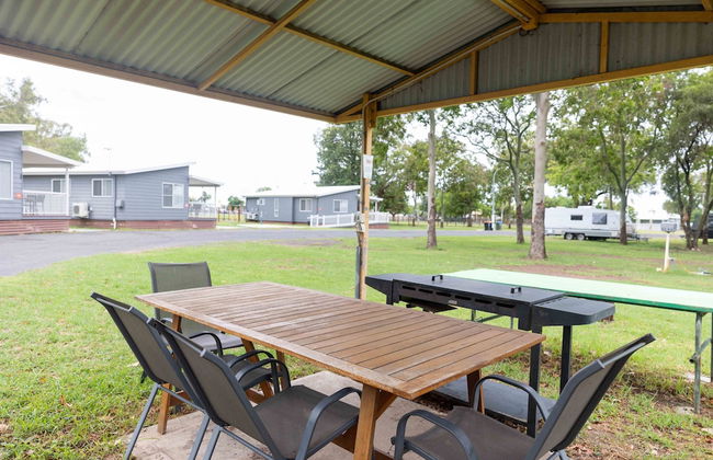 Coonamble Riverside Holiday Park - Foto 1