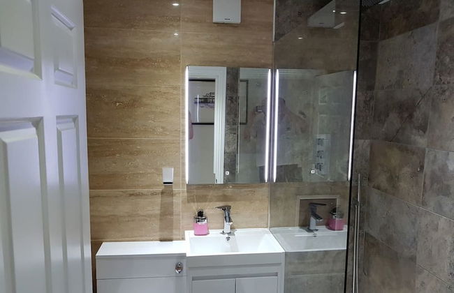 Direct Sea Views, Seafront Location & Free Parking - Foto 19