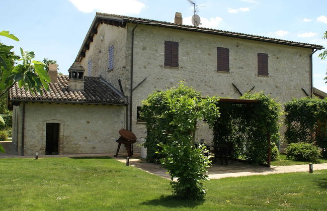 Swim, Savor, and Stroll in Umbria - Foto 39