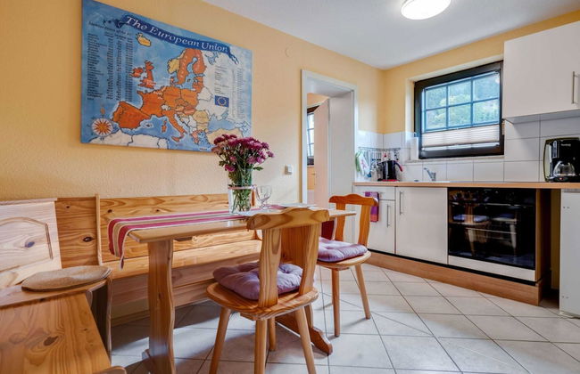 Stylish Apartment in Merschbach near Forest - Photo 16