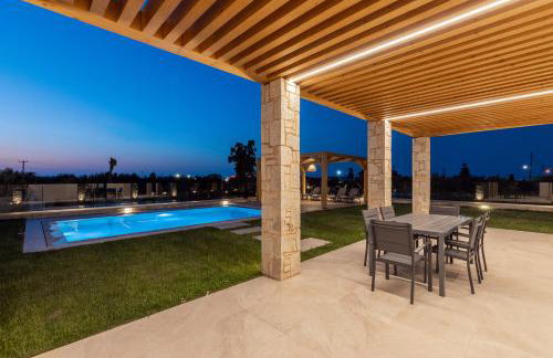 Villa Sandi with Private Pool - Foto 45