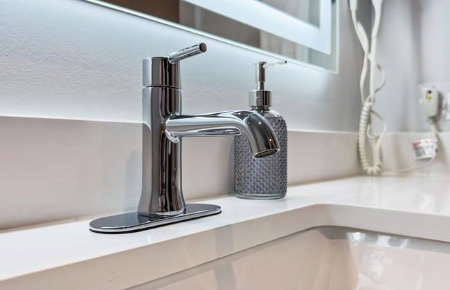 Upstay Newly Renovated Modern Apartment Near Soco - Foto 15