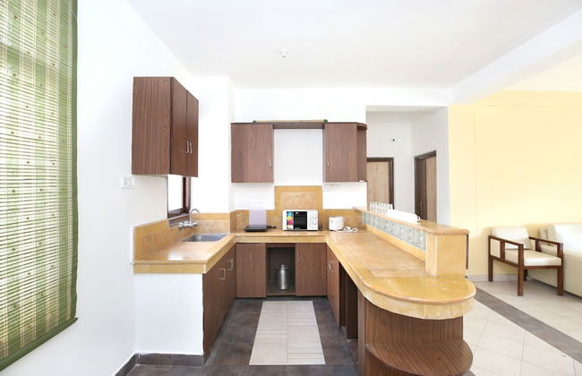 OYO 10976 Home Cheerful 2BHK Scenic Barog - Foto 18