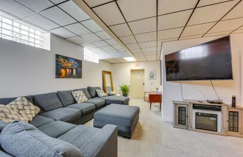 1 Mi to Dtwn Cozy Retreat in New Kensington! - Foto 1