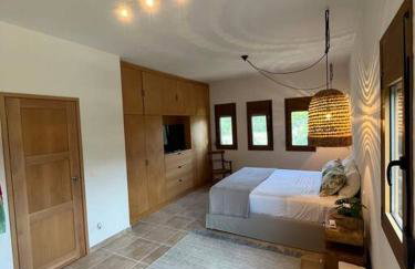 Paralia Homes cheerful 2 bedroom with pool, unit #1 - Foto 12