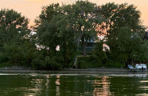 Lakefront Farmhouse for Family Gatherings - Foto 41