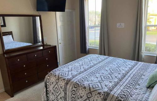 Villas at Regal Palms-4 Bedroom3.5 bath Townhouse - Foto 25