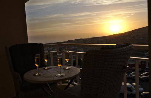 Ático vista mar con terraza - Foto 9