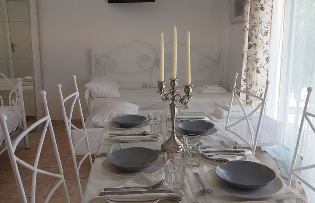 Estate Dafnopanagia Luxury Apartment - Photo 14