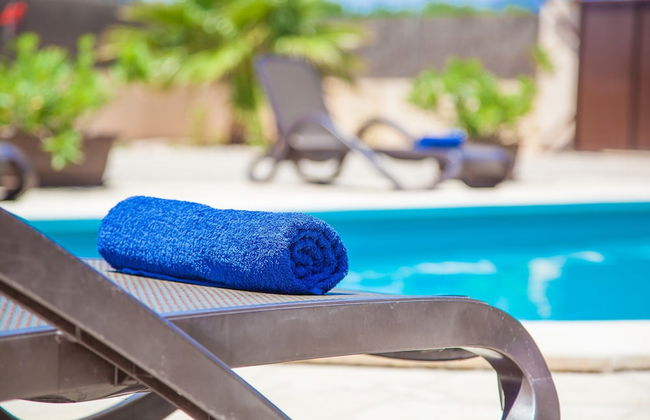 Villa With Pool & Terrace - Foto 7