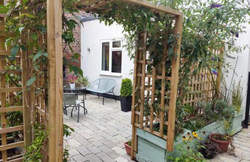 Self-Contained Holiday Accommodation in the Heart of Easingwold with Parking - Foto 3