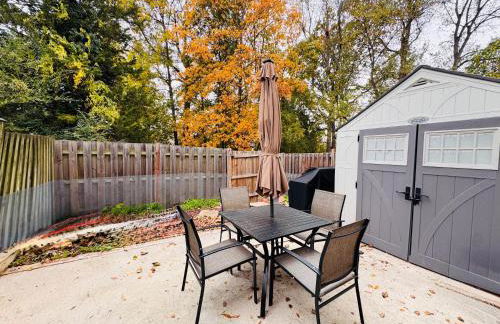 Charming 4BR 4BA Townhouse In Annandale, VA - Foto 31